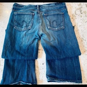 2/$30 on all jeans 👖 Citizens of Humanity bootcut jeans size 29